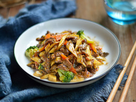 黑椒牛肉杏鲍菇
