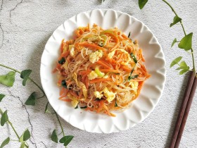 鸡蛋炒粉丝