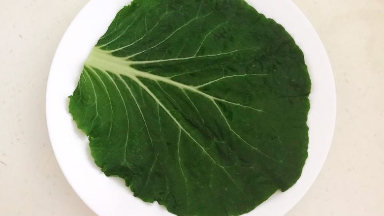 十味 东北农家饭 饭包,取一片白菜叶