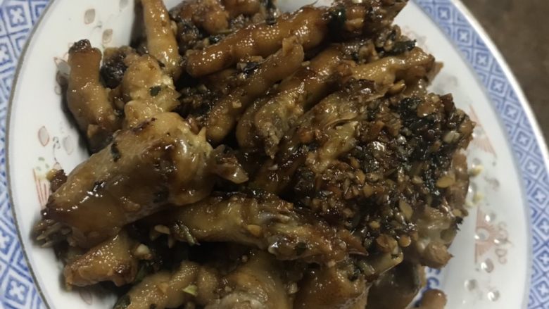 紫苏鸡爪