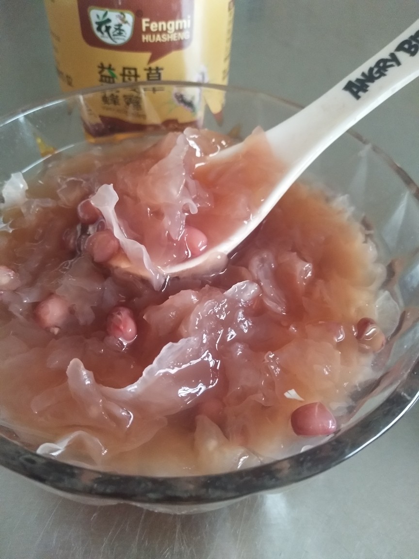 银耳红豆汤