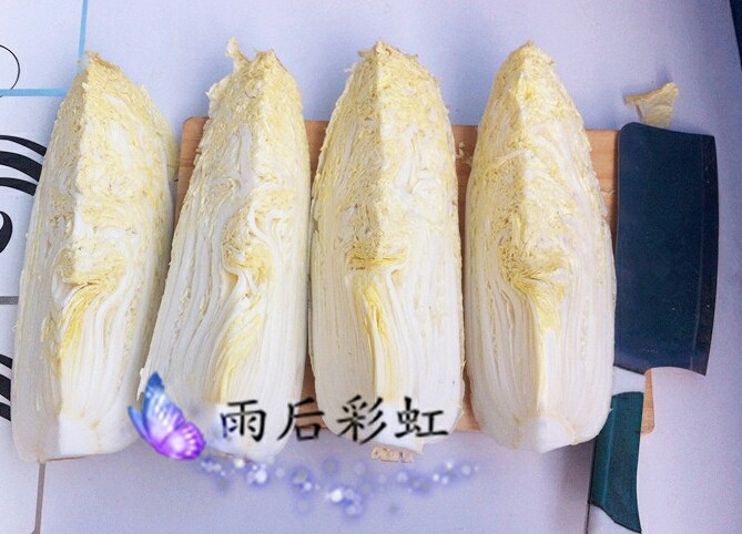 十味 辣白菜,<a style='color:red;display:inline-block;' href='/shicai/ 113'>大白菜</a>对半切成四瓣