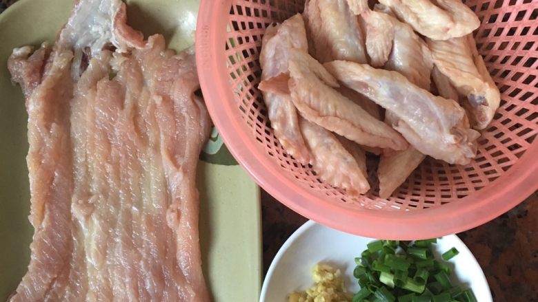 十味  板筋蒸鸡翅,准备材料