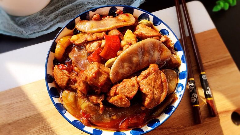红扁豆烧鸭,香味浓郁!