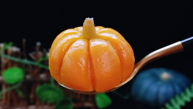 香甜糯米水晶南瓜包,我要开动喽~