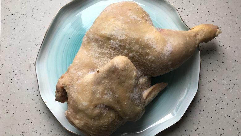 藤椒风味手撕鸡~简易版,提前室温解冻