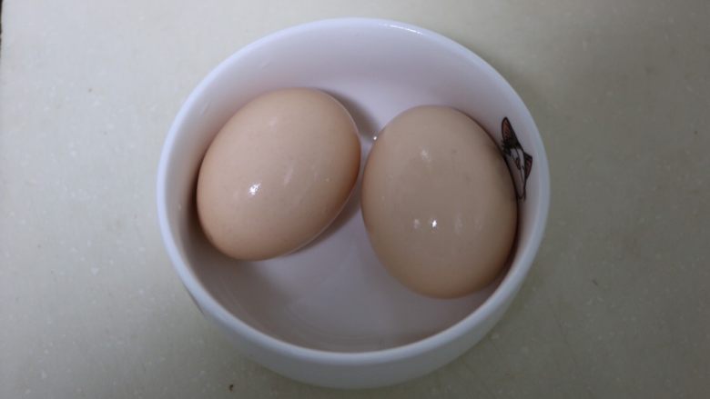 椒盐蘑菇,<a style='color:red;display:inline-block;' href='/shicai/ 9'>鸡蛋</a>洗干净