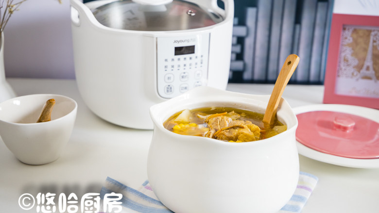 玉米萝卜排骨汤