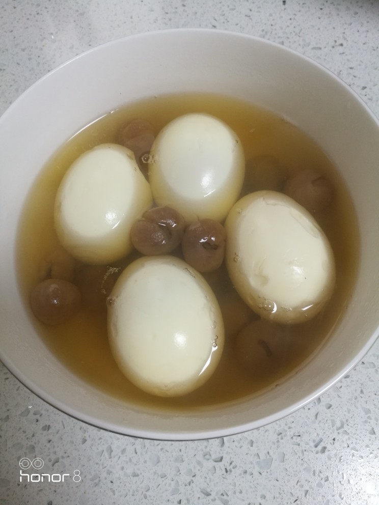 菜谱#桂芪煮鸡蛋#(创建于11/11~2018),盛入汤碗中,可吃蛋喝汤,0K。