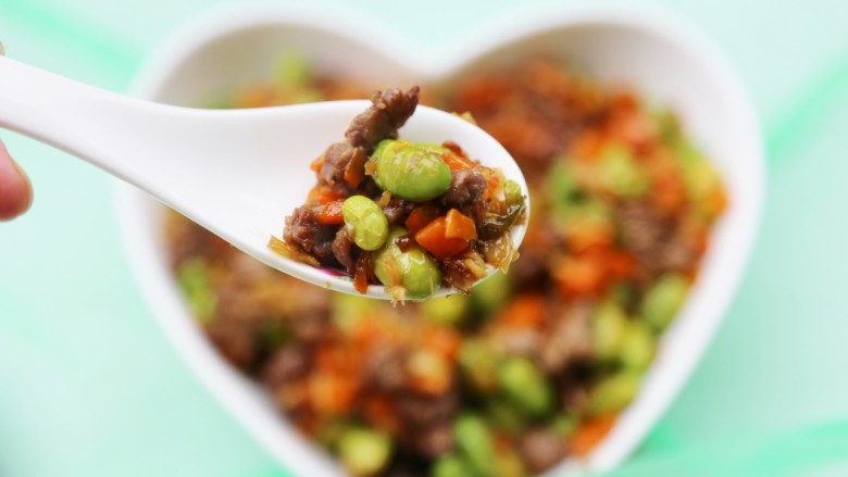 美食丨毛豆炒牛肉 超下饭的家常快手菜,来一口~