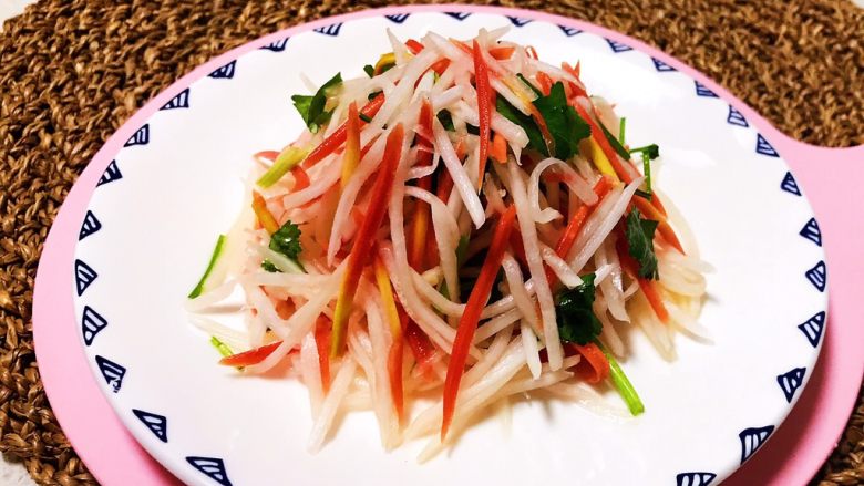 10分钟快手菜  凉拌双丝