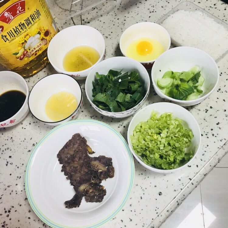冬天耳光饭,准备食材