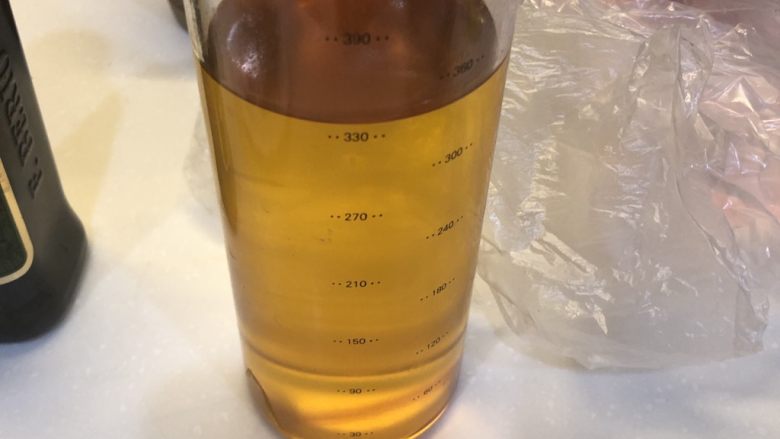 葱油拌面,和橄榄油一起下
