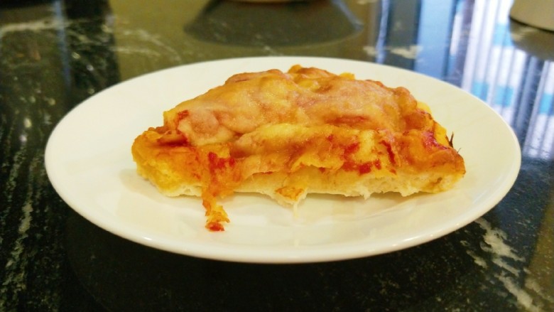 新文美食 自制烤箱板披萨,成品图