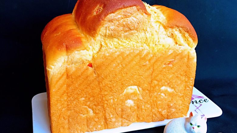 <span style="color:red">胡萝卜</span>吐司<span style="color:red">面包</span>