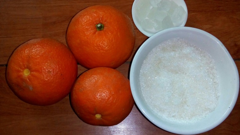 百变水果 糖渍红桔,准备食材。