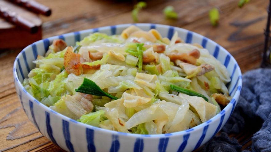 白菜肉片煲