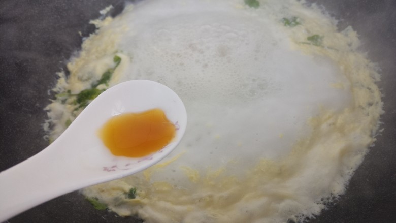 香肠鸡蛋汤,一勺鸡汁。