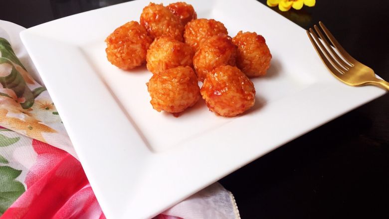 剩米饭逆袭-糖醋饭团,成品图!