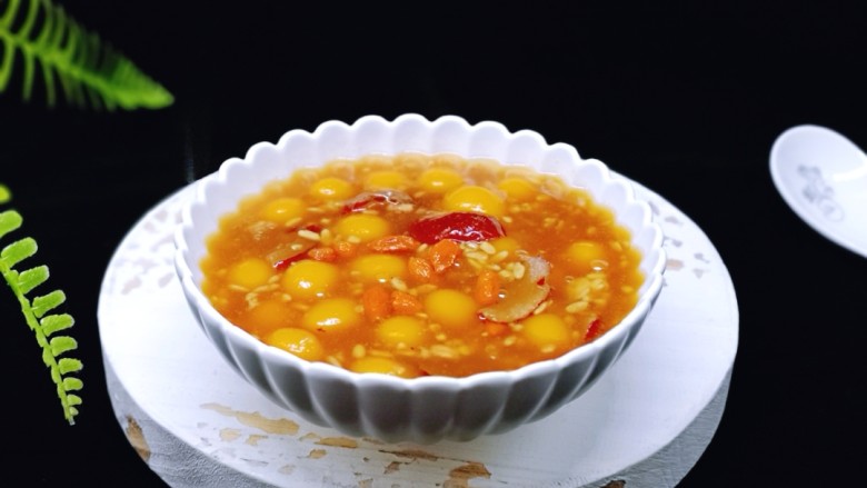 养生红糖南瓜酒酿圆子~驱寒暖宫,盛出装入碗中!养生红糖南瓜小圆子!