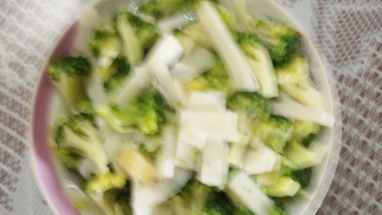 西兰花炒山药