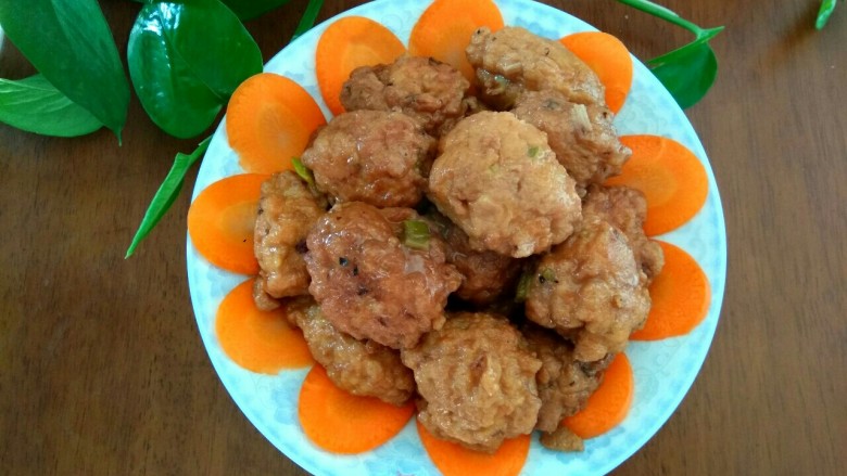 红烧鸡肉豆腐丸子
