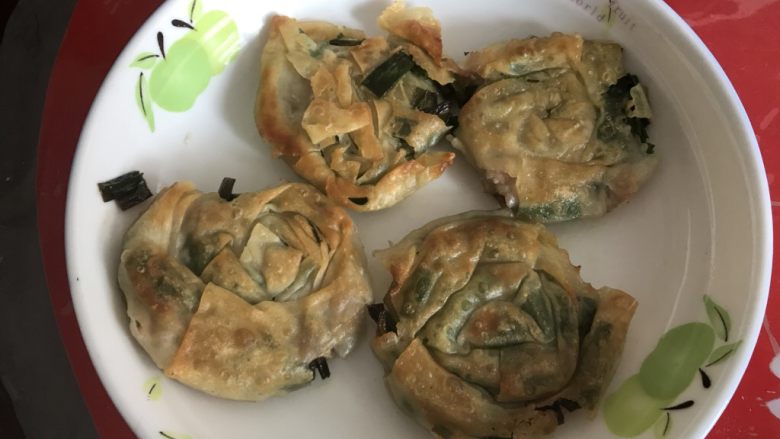 云吞皮葱油饼