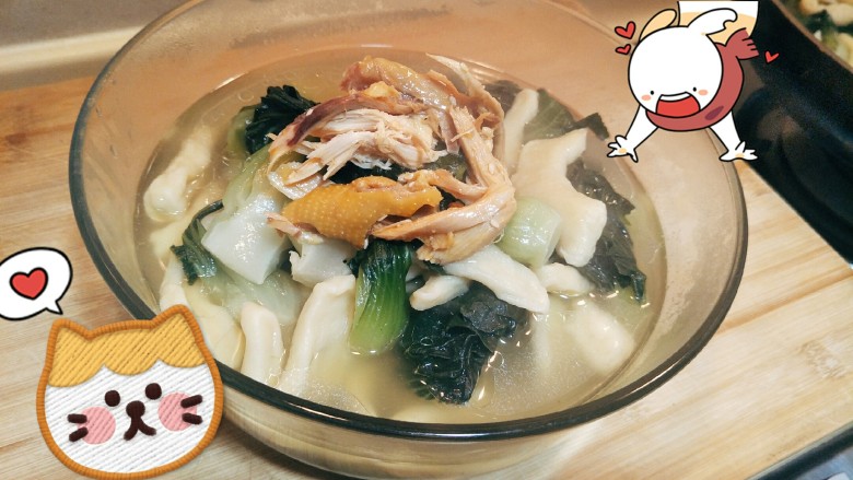 充满人情味的青菜面疙瘩。,可以盛出吃了，上面配自己喜欢的配菜。干干净净简单的晚饭了