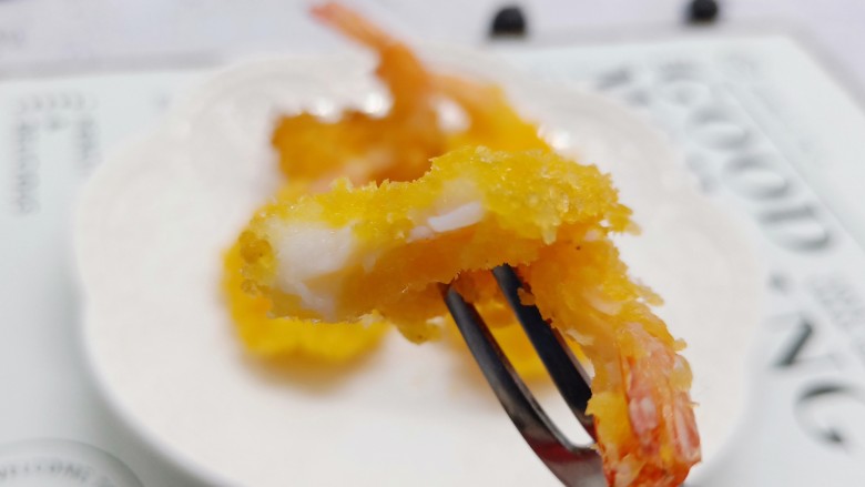 面包糠炸虾,一咬嘎嘣嘎嘣脆!