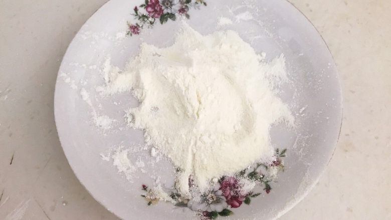 宝宝健康食谱 原味蛋白糖,调匀后备用