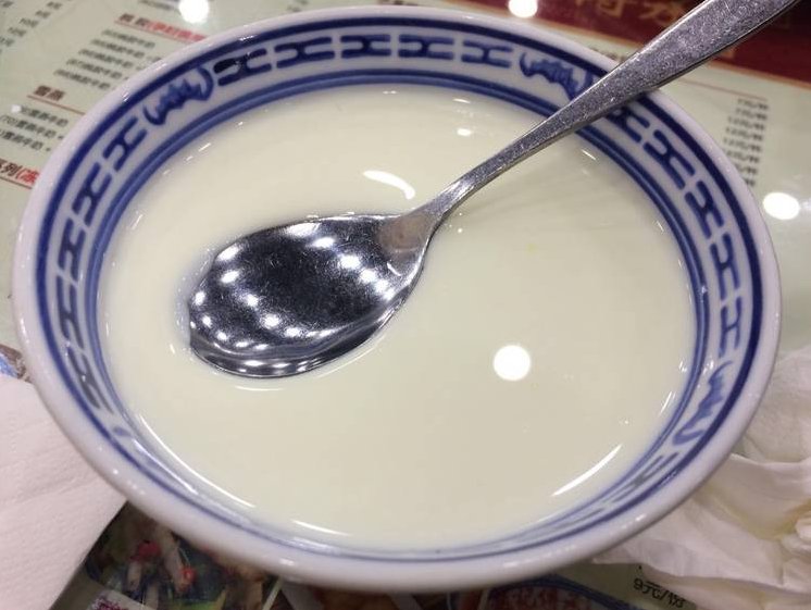 繁华都市里有人陪伴的温情,一碗姜撞奶都懂