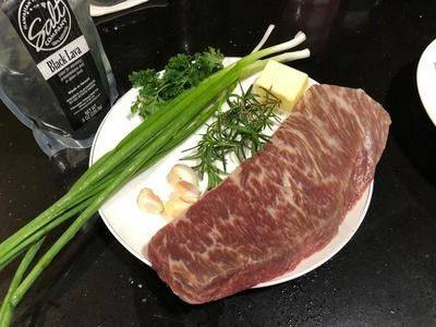 煎翼板牛排,常温解冻牛肉