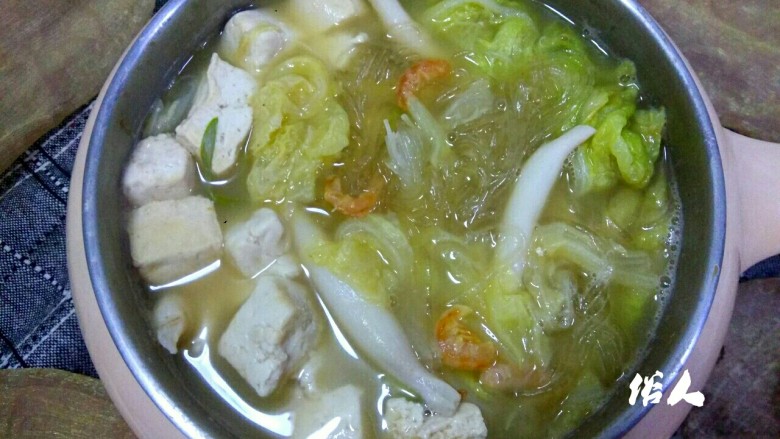 麻酱味白菜豆腐汤,成品图