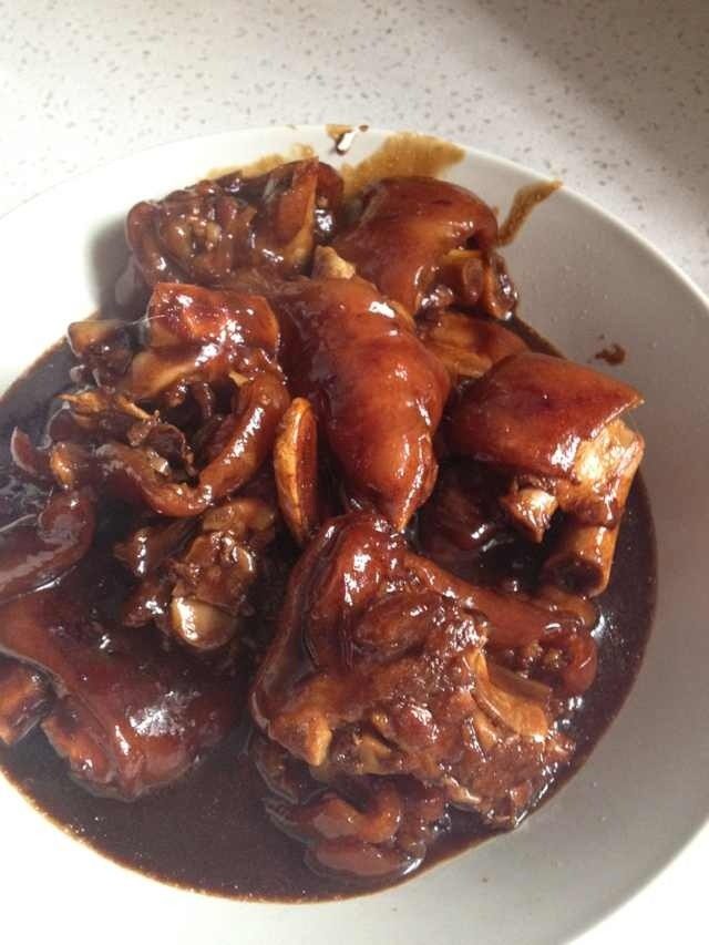 红烧猪脚