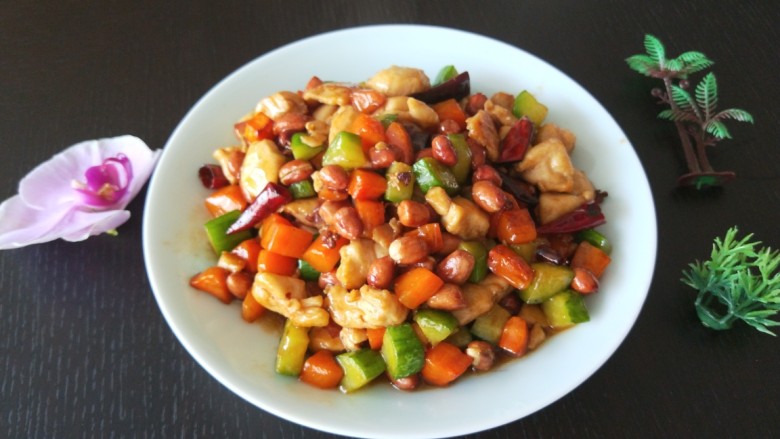 新文美食 麻辣鸡丁,成品图