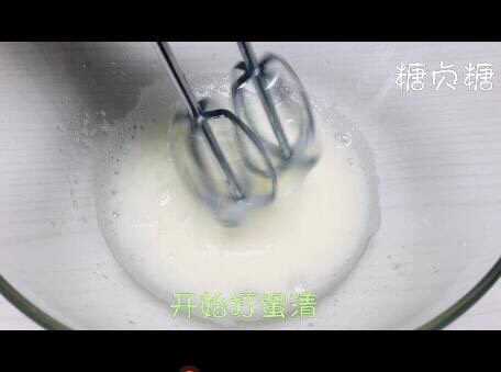 宝宝辅食系列~菠菜溶豆,<a style='color:red;display:inline-block;' href='/shicai/ 17'>蛋清</a>加入几滴柠檬开始打发