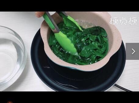 宝宝辅食系列～菠菜溶豆,青菜焯水