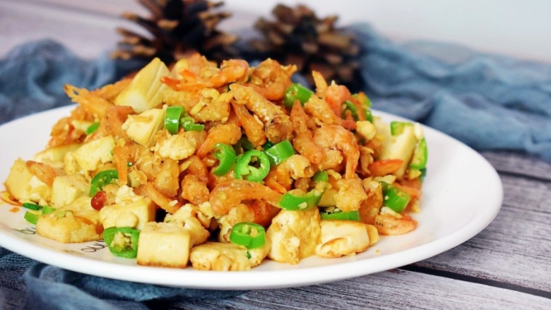 金钩海米炒豆腐,开吃喽!