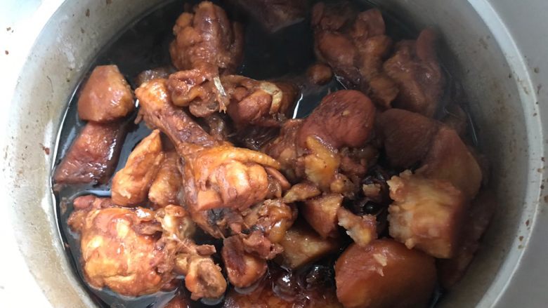 红烧土豆鸡翅根(高压锅版),时间到,开盖,搅拌均匀,即可