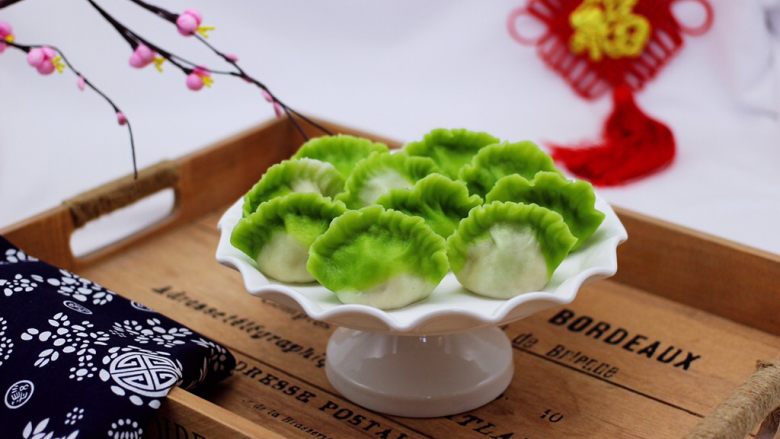 长长久久的翡翠白玉牛肉萝卜饺子