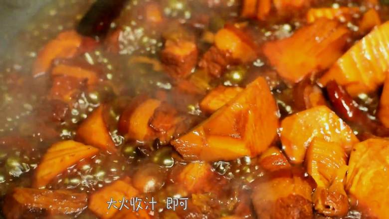 冬笋烧肉—质嫩味鲜,清脆爽口的冬笋烧肉,大火收汁即可。