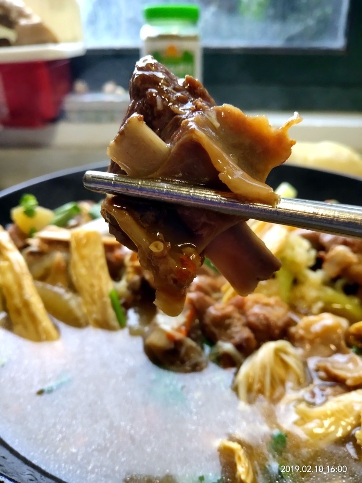 羊肉煲(无糖无盐无鸡精),开吃😋😋淀粉高汤包裹,每一口都鲜嫩多汁