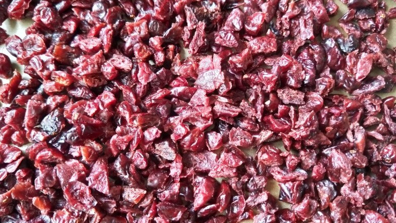 蔓越莓饼干,<a style='color:red;display:inline-block;' href='/shicai/ 660'>蔓越莓</a>提前切一下,不用太碎。