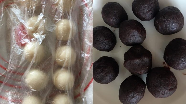 桃花酥,豆沙分成10份,23g左右一个,分好后盖保鲜膜备用