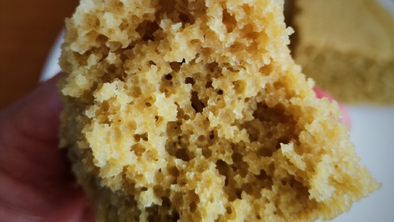 健康美味之蒸荞糕,迫不及吃上一块,松软可口,十分美味!