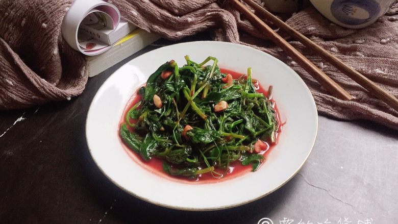 <span style="color:red">南</span><span style="color:red">乳</span>豌豆苗