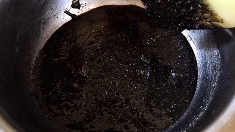 雨花石汤圆,搅拌成糊,放冰箱冷冻2小时