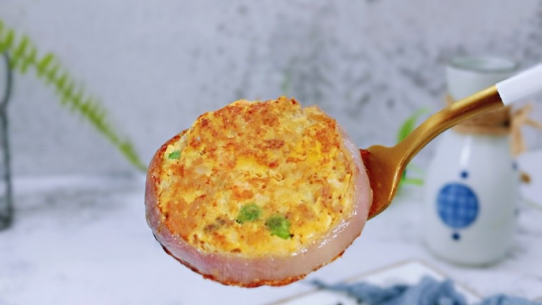 洋葱圈鸡蛋肉糜饼,我要开动喽~