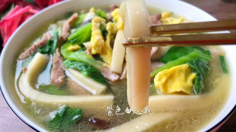 汤黄粿,美味的汤黄粿做好了,软糯Q弹,好吃的很哦。