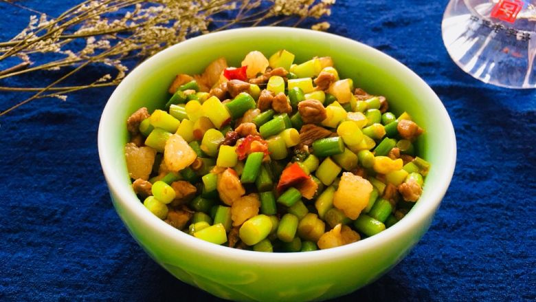 肉末蒜苔(豆瓣酱版),成品图